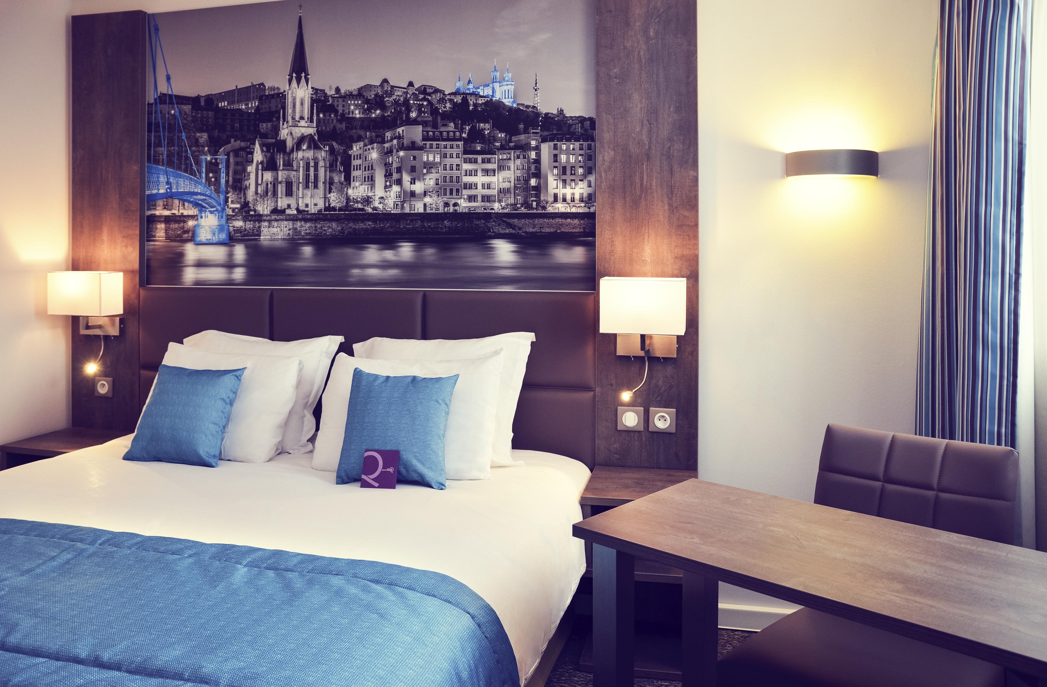 Mercure Lyon Est Шапоне Екстериор снимка
