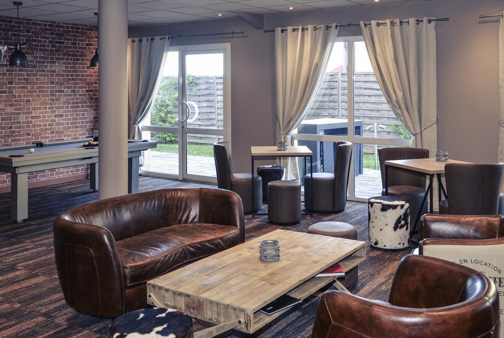 Mercure Lyon Est Шапоне Екстериор снимка